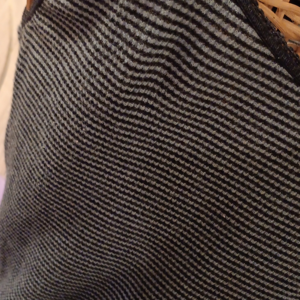 GAP Tank Top - Picture 4 of 7
